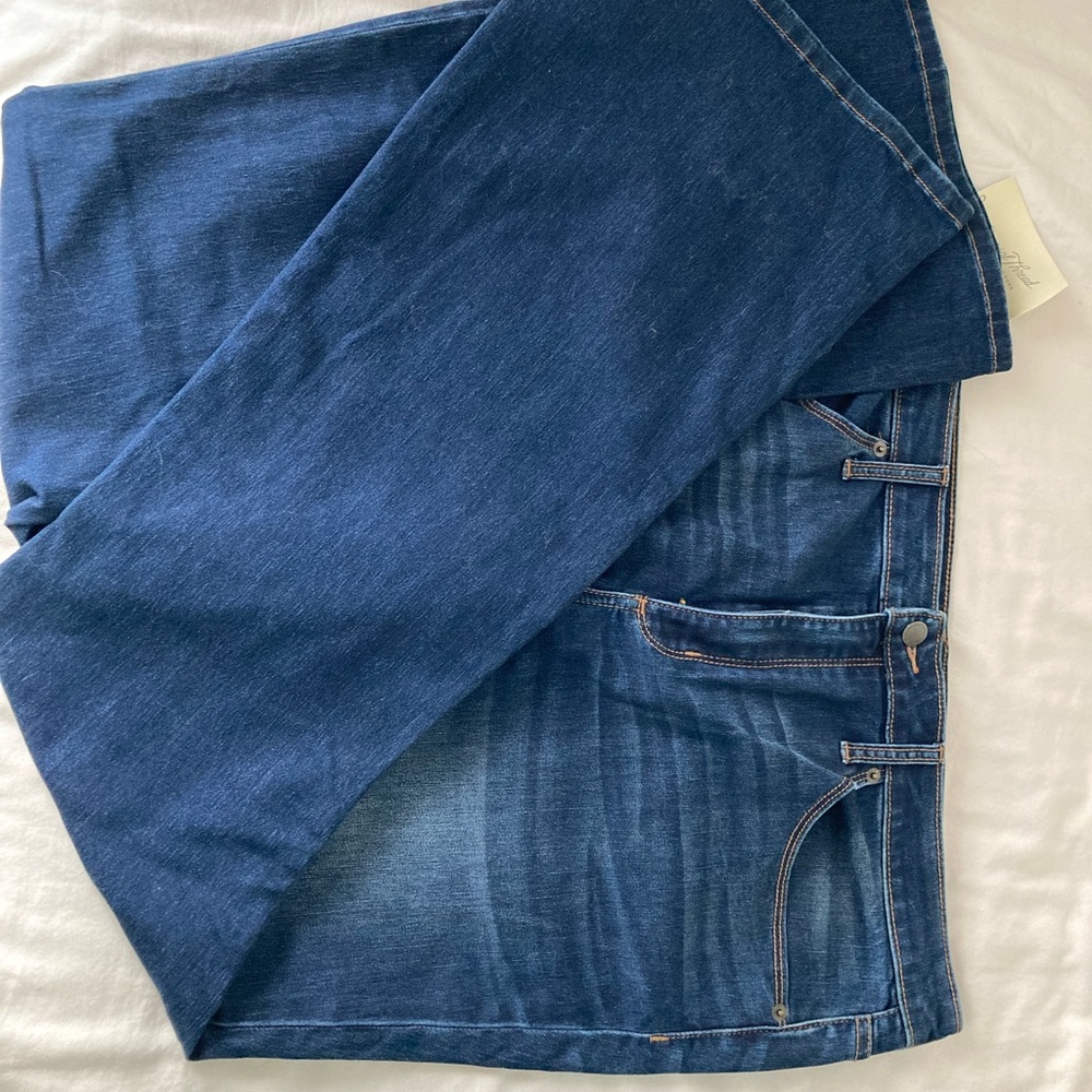 NWT Universal Thread Blue Straight Leg Jeans